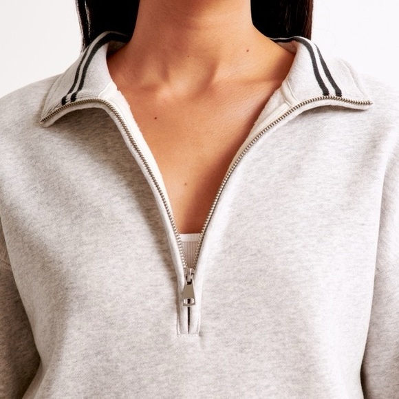 oversized sunday half-zip - Picture 3 of 12